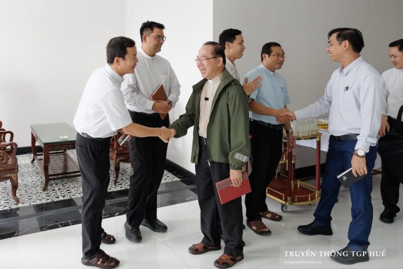 fb-356526171666570_1135664988556027