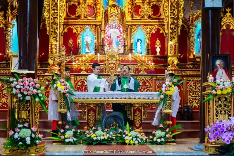 fb-104570015177619_860419579827123