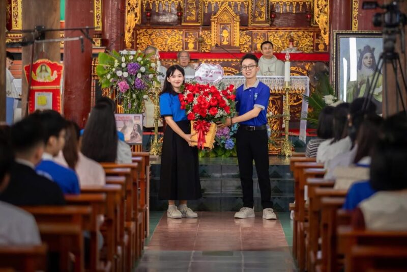 fb-104570015177619_860400219829059