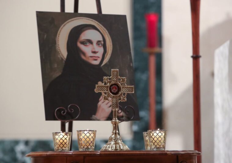 fb-1094082193990443_1410486951076993