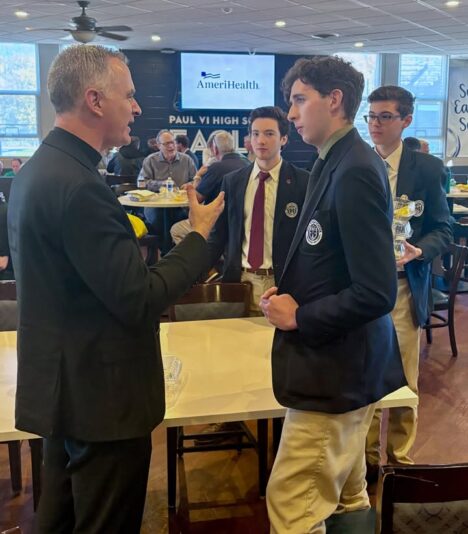 fb-1094082193990443_1294032619433205