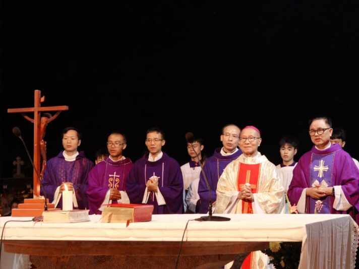 fb-732768673513037_1152871823636367