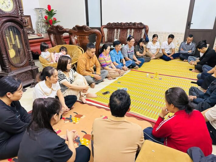 fb-732768673513037_1152877843635765