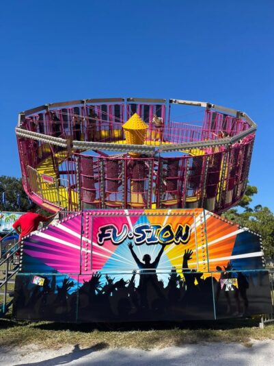 fb-325330457584074_1267068235464004