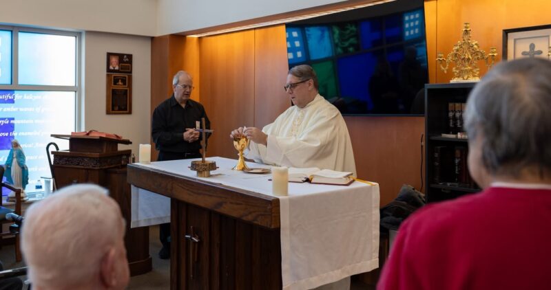 fb-1094082193990443_1411412910984397