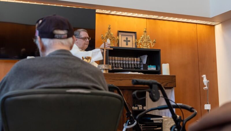 fb-1094082193990443_1411412910984397