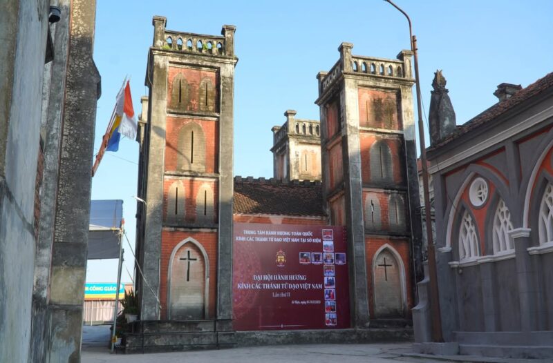 fb-1578851229095483_1246311114206794