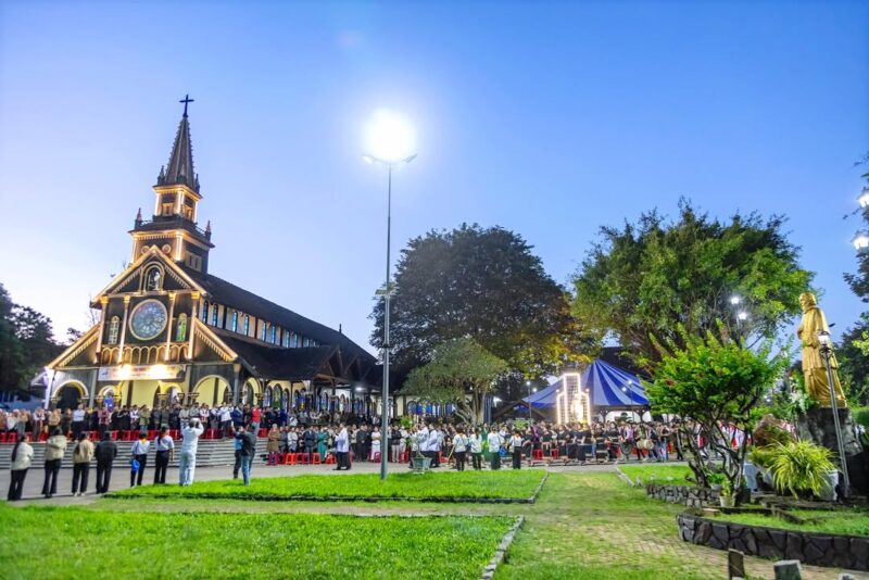 fb-355197651262616_1327730522715701