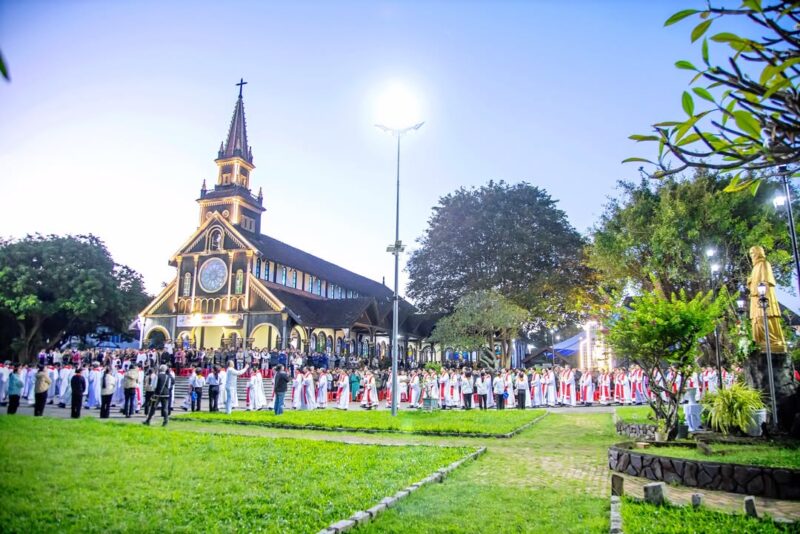 fb-355197651262616_1327730522715701