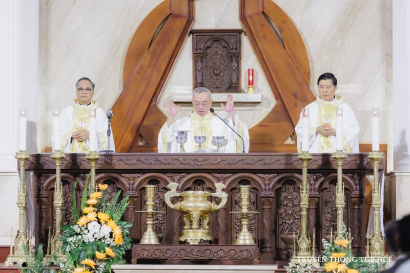 fb-356526171666570_1137978778324648