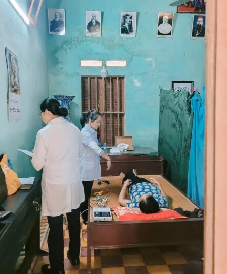 fb-732768673513037_1153716303551919