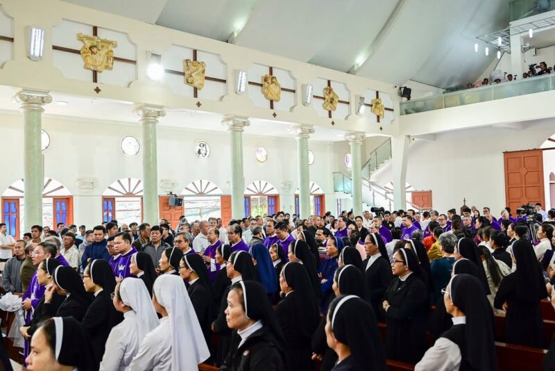 fb-161015470626458_1251972756966796