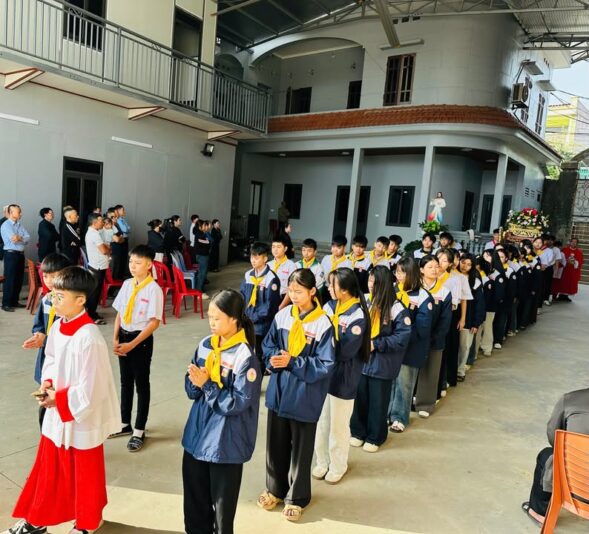 fb-732768673513037_1154560056800877