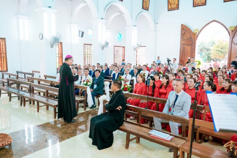 fb-104570015177619_862678016267946