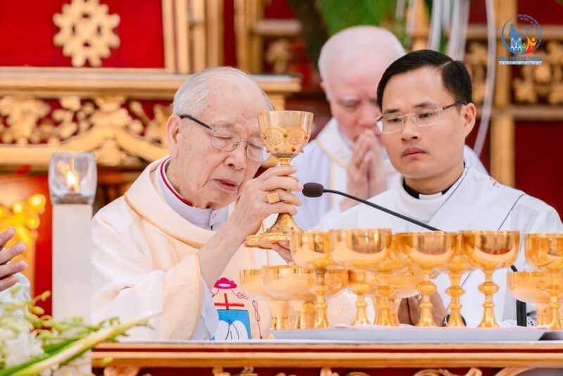 fb-585442494803518_1254317946732752