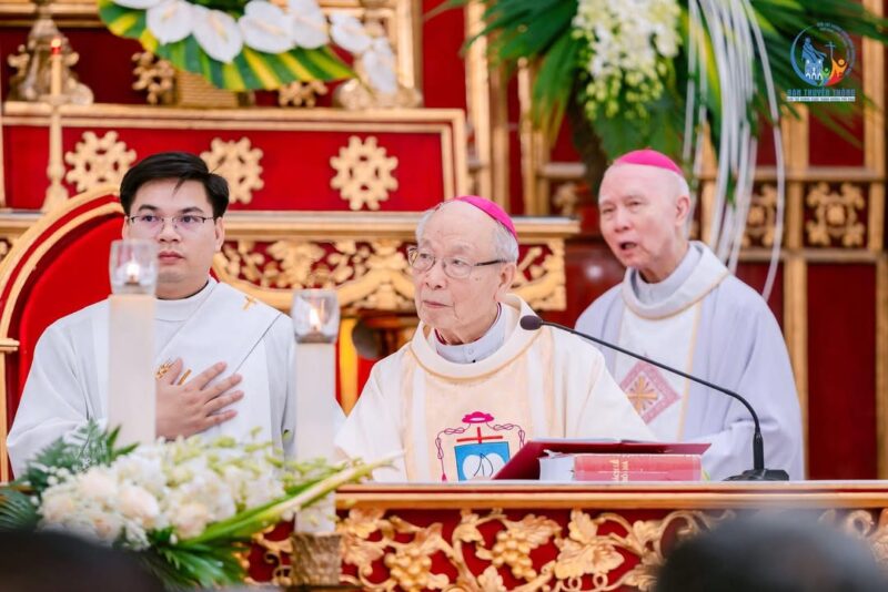 fb-585442494803518_1254317946732752