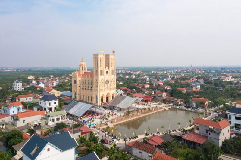 fb-1578851229095483_1247121350792437