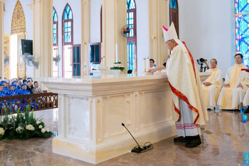 fb-1578851229095483_1247121350792437