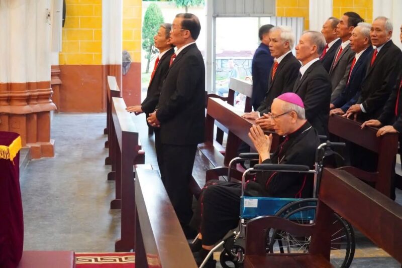 fb-732768673513037_1154352303488319