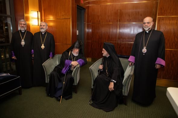 fb-252749634836353_1150209053955914