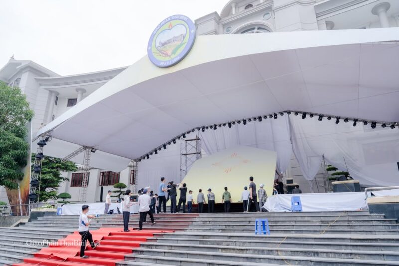 fb-195381603856169_1272751648212032