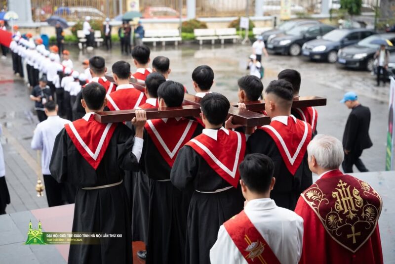 fb-585442494803518_1256535599844320