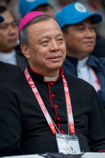 fb-585442494803518_1256532429844637