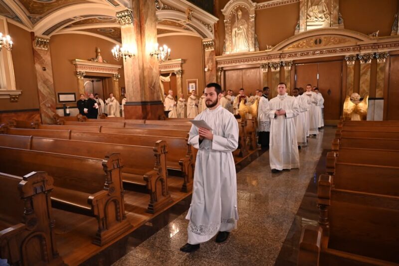 fb-194350237252996_1270034571818959