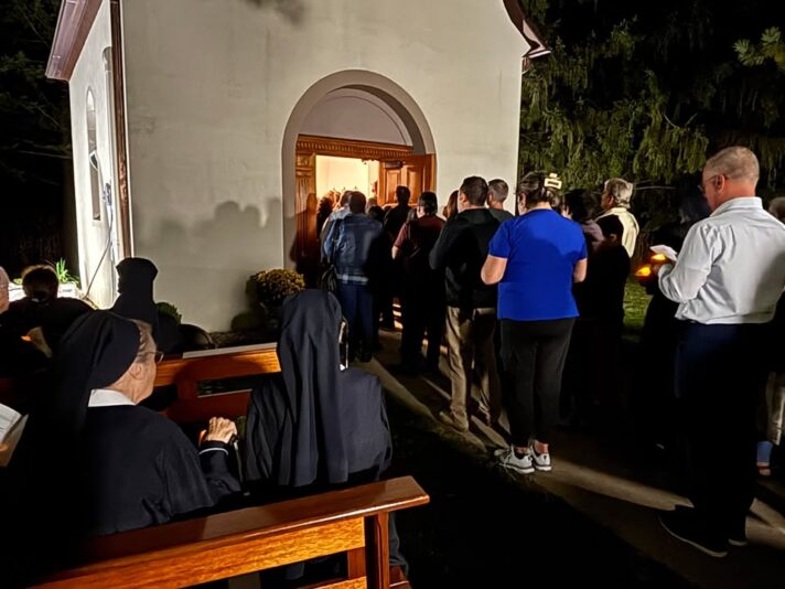 fb-194350237252996_1268939768595106