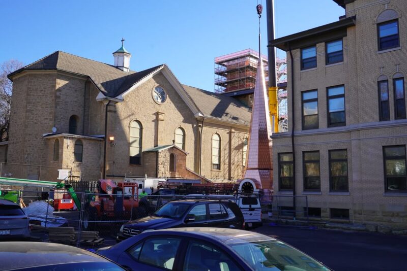 fb-194350237252996_1268541435301606