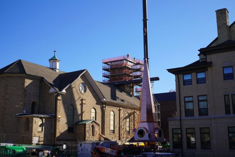 fb-194350237252996_1268541435301606