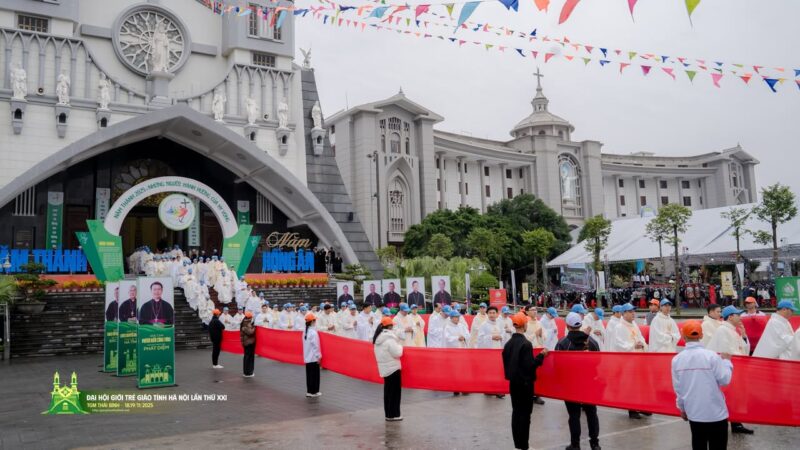 fb-195381603856169_1275360454617818