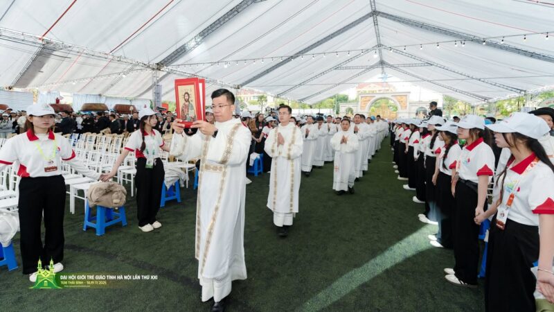 fb-195381603856169_1275360454617818