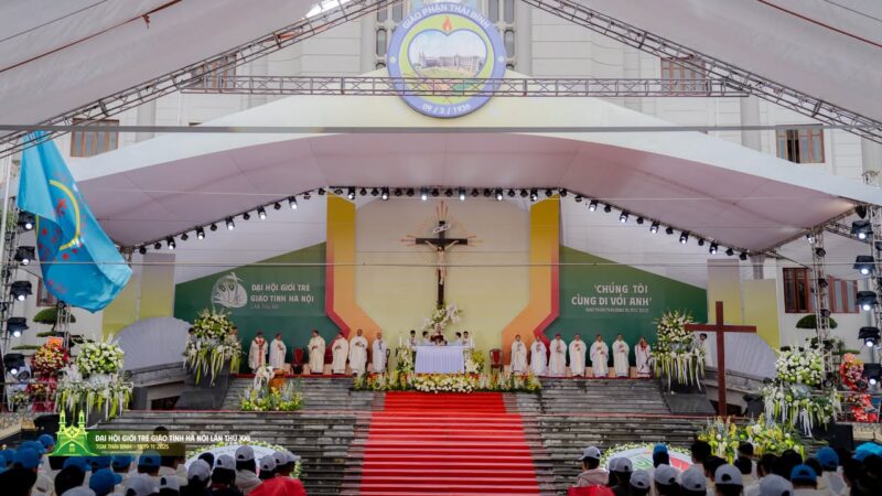 fb-195381603856169_1275360454617818