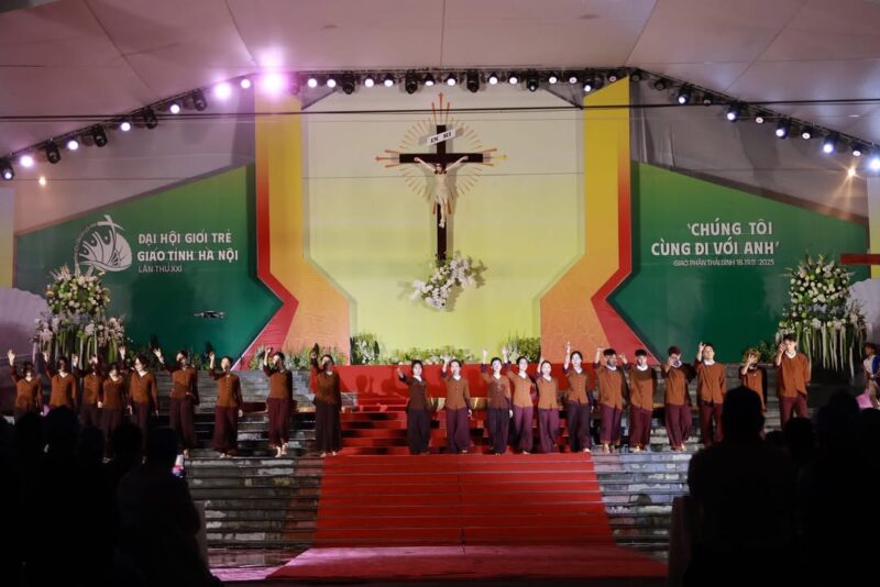 fb-585442494803518_1256517963179417