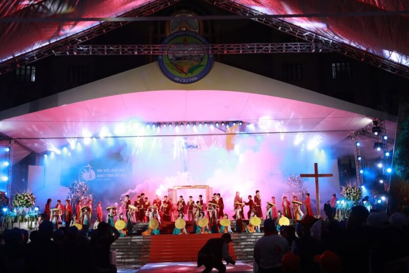 fb-585442494803518_1256517963179417