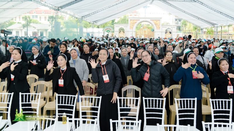 fb-195381603856169_1275128644640999