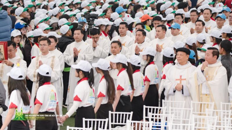 fb-195381603856169_1275100094643854