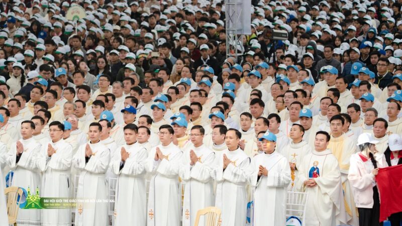 fb-195381603856169_1275100094643854