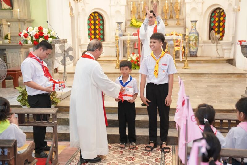 fb-1578851229095483_1249237743914131