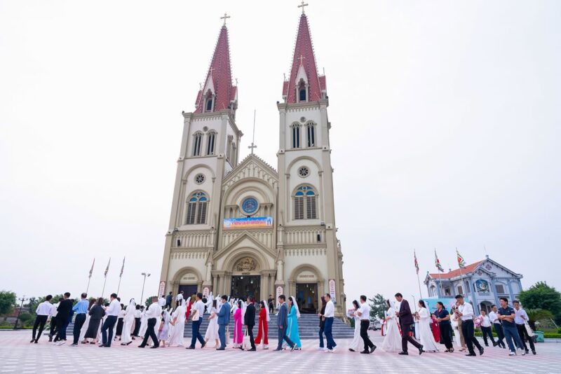 fb-1578851229095483_1249384017232837