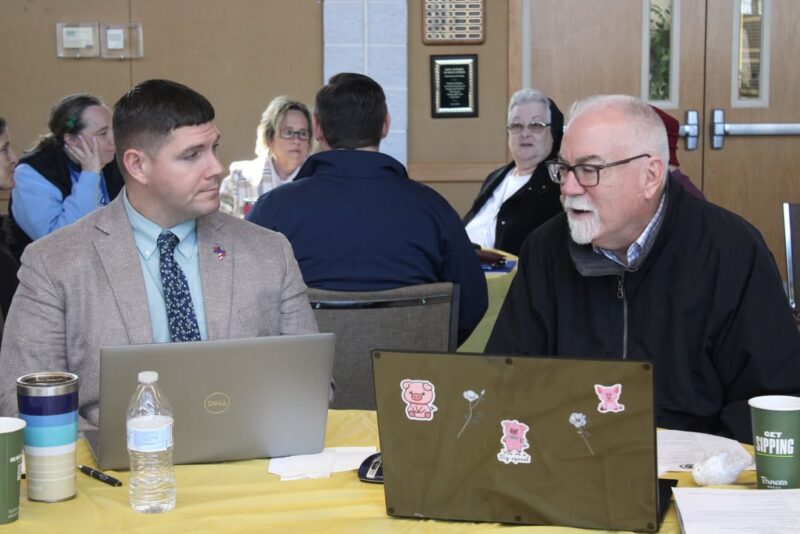 fb-1094082193990443_1297637965739337