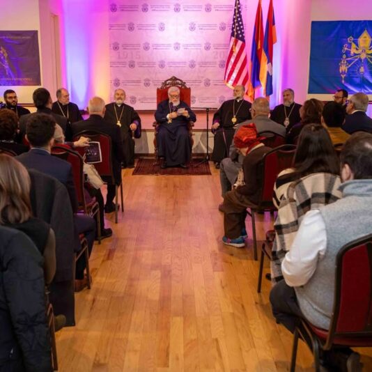 fb-252749634836353_1152670020376484