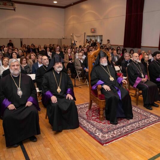 fb-252749634836353_1151813393795480