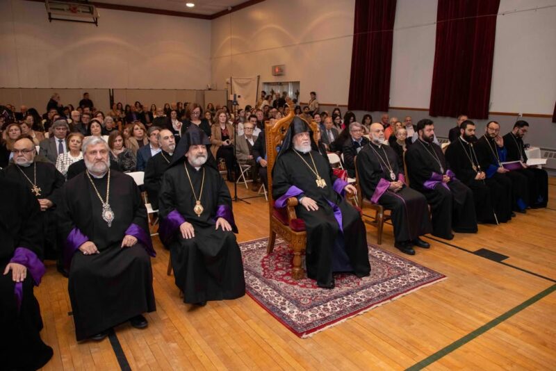 fb-252749634836353_1151776430465843