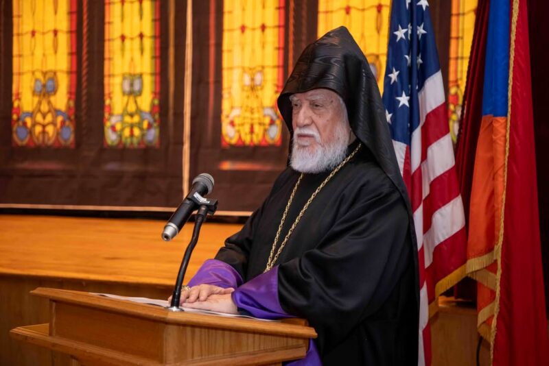 fb-252749634836353_1151776430465843