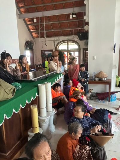 fb-122977574543611_1178774057693403