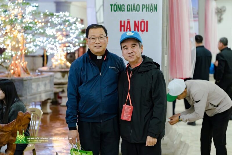 fb-285328895298373_848685607900356