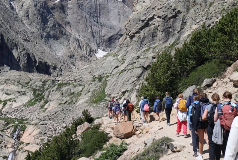 fb-289700111469457_1274165128091256