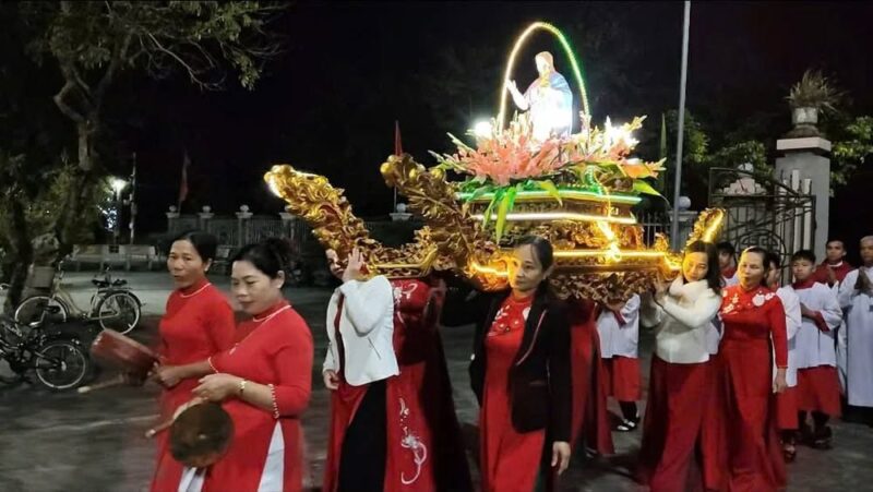 fb-732768673513037_1157417363181813